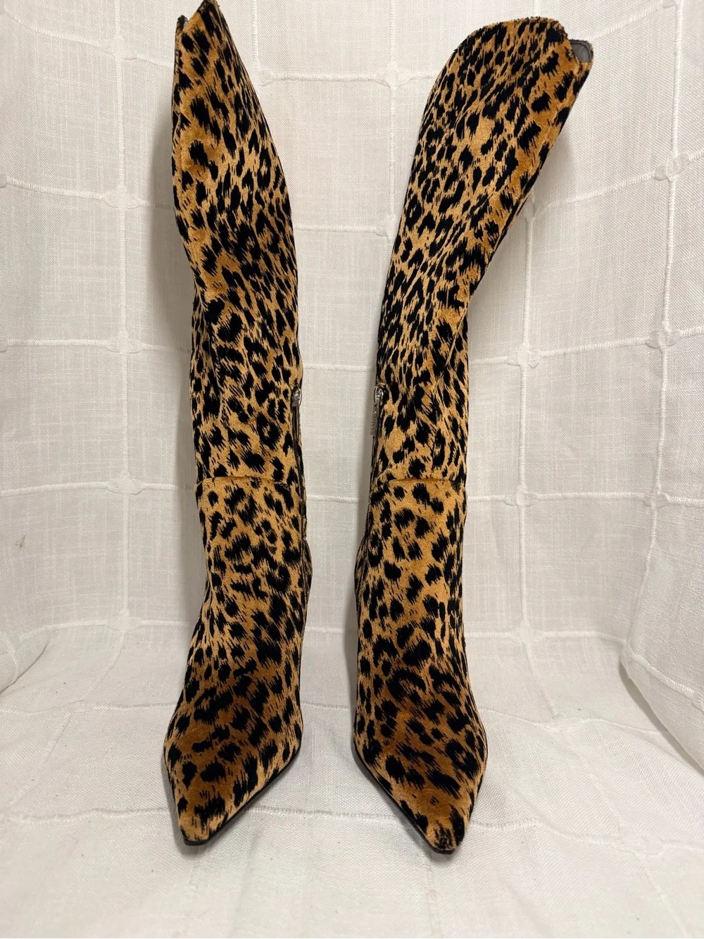 GUESS Palisa Leopard Print Knee High Pointed Toe Boots Size 6 New